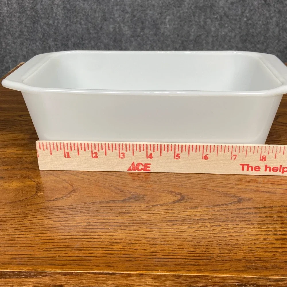 Vintage Pyrex White Milk Glass‎ Loaf Pan 215-B 9x5 Baking Dish Retro Kitchenware